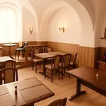 Am Ratshof 3* Halle (Saale)