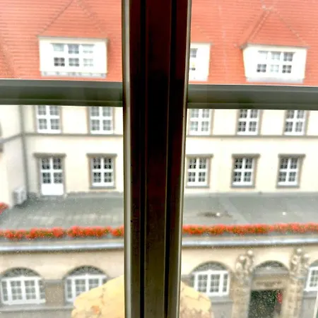 Am Ratshof 3*